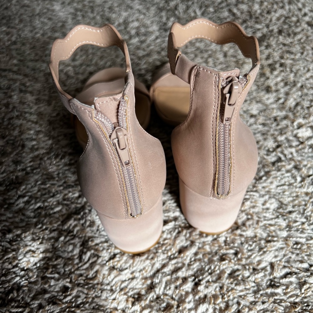 Tan wedding shoe - Picture 2 of 5